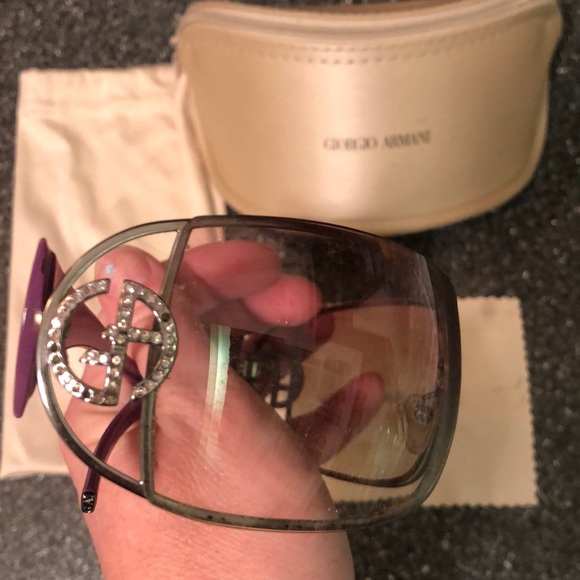 Authentic Giorgio Armani Sunglasses Set - Picture 6 of 6